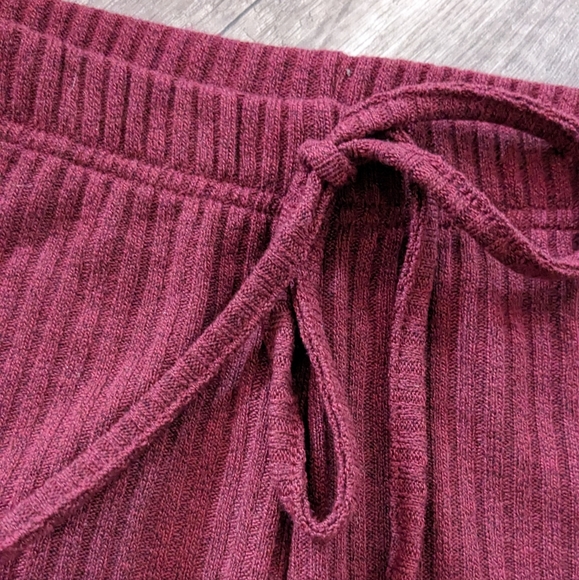 Lounge Set - Picture 4 of 6